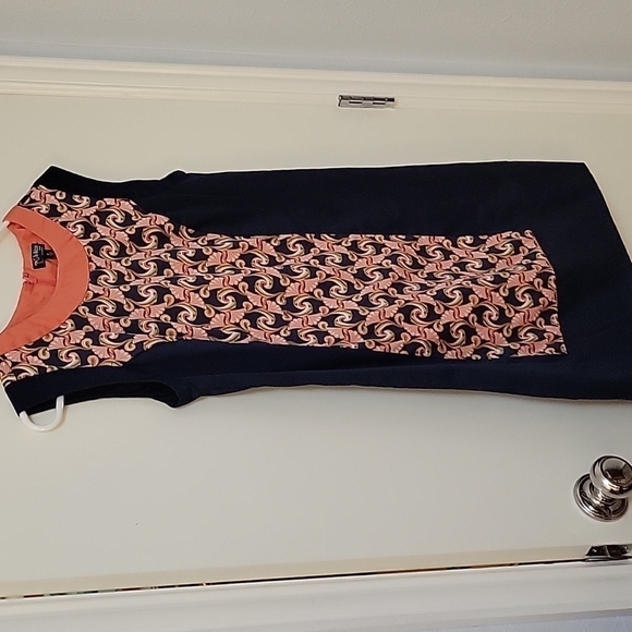 3/$30 The WEBSTER AT MIAMI Silhouette Art Deco Tailored Shift Micro Tank Dress - Picture 2 of 10